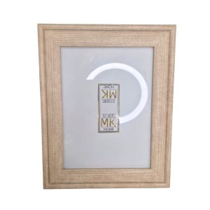 Porta Retrato em Madeira Clara com Textura M