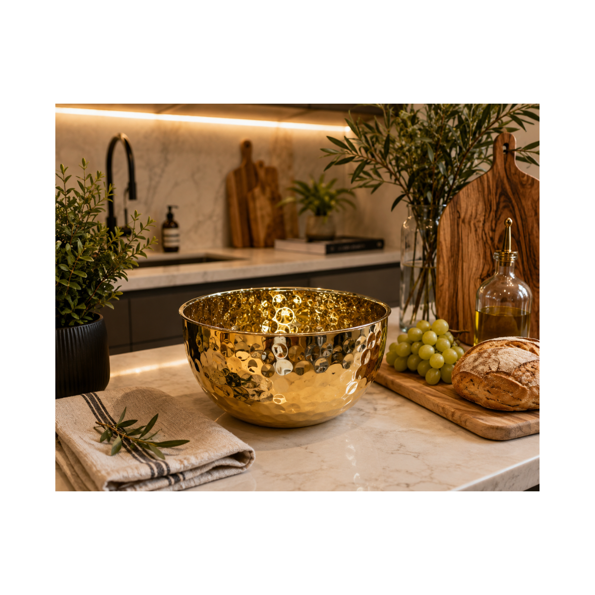 Bowl Decorativo em Aço Inox Martelado Dourado 26 cm - Imagem 2