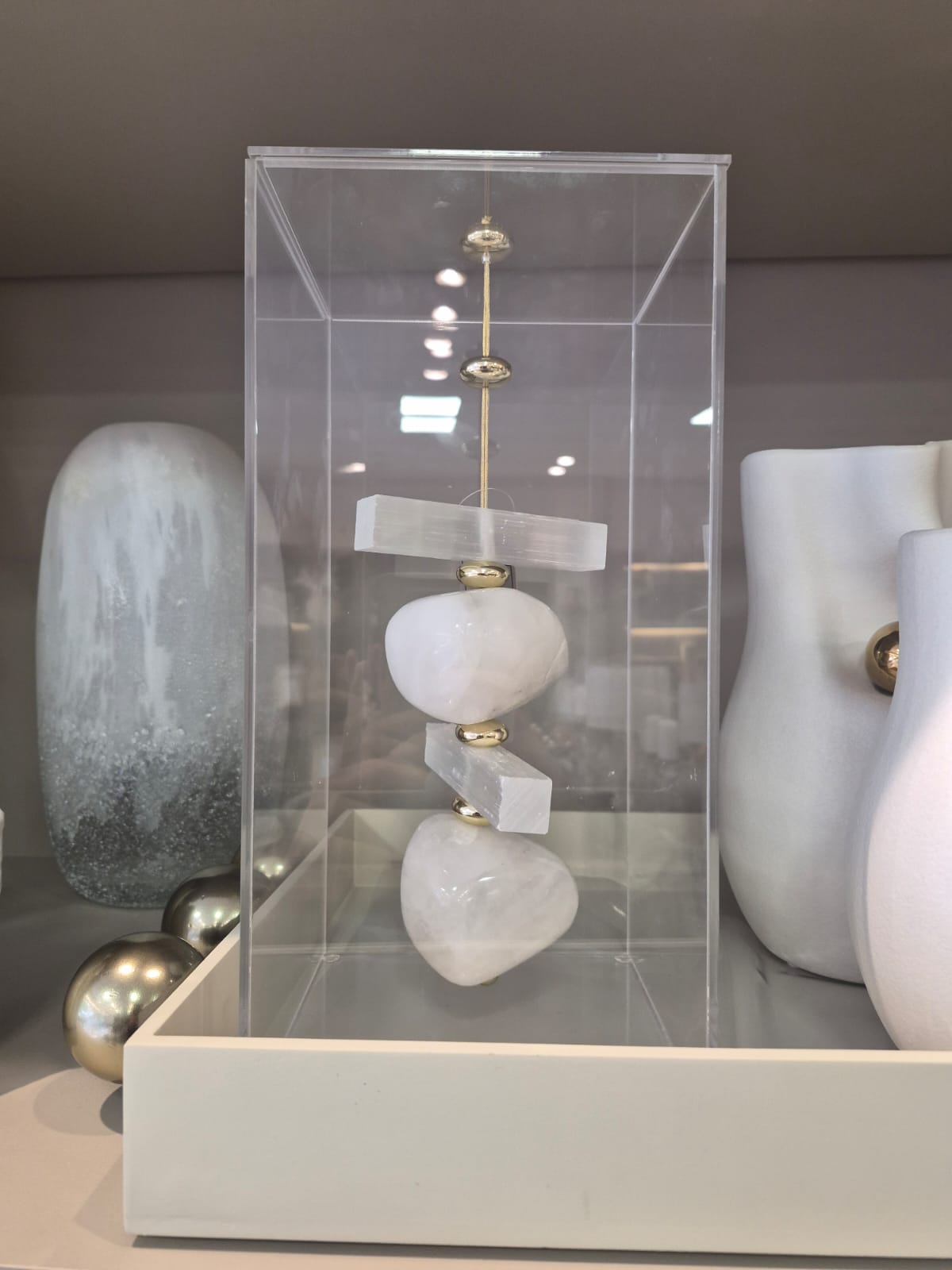 Cubo Decorativo de Acrílico com Pedras Iluma - Imagem 3